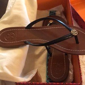 Tory burch sandals